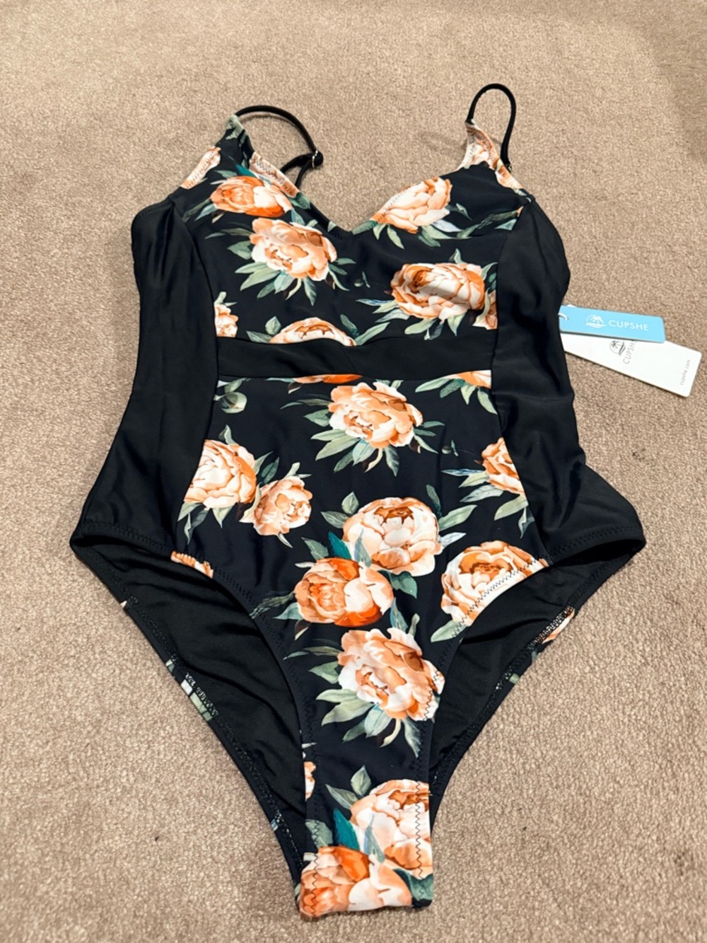 Cupshe NWT Black Floral One-Piece Swimsuit Size Small